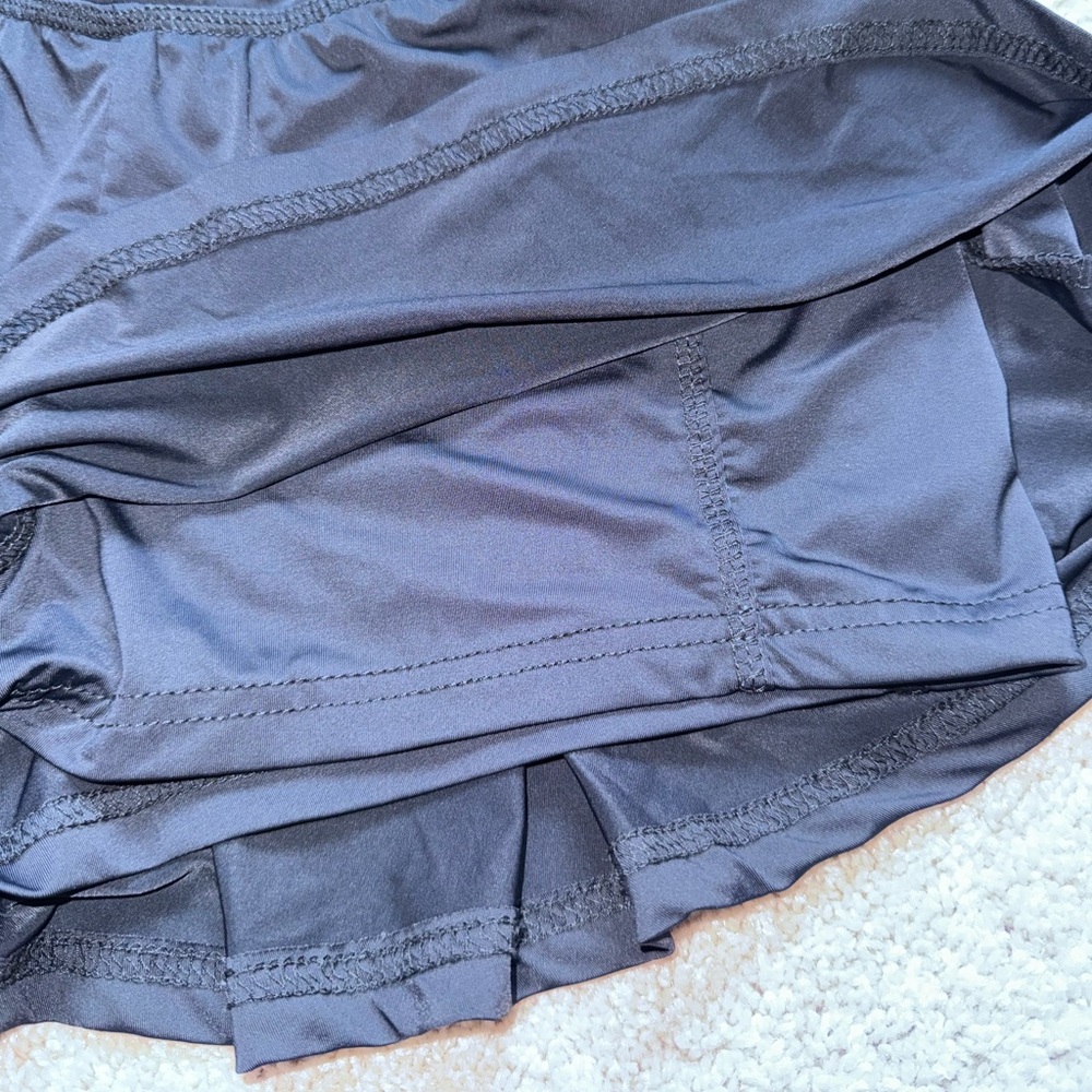 Flowy Shorts! - Picture 4 of 4